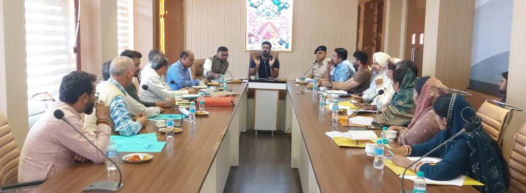 The meeting of the Mata Shri Chintpurni Temple Trust concluded under the chairmanship of the Deputy Commissioner discussions focused on strengthening and improving facilities for devotees